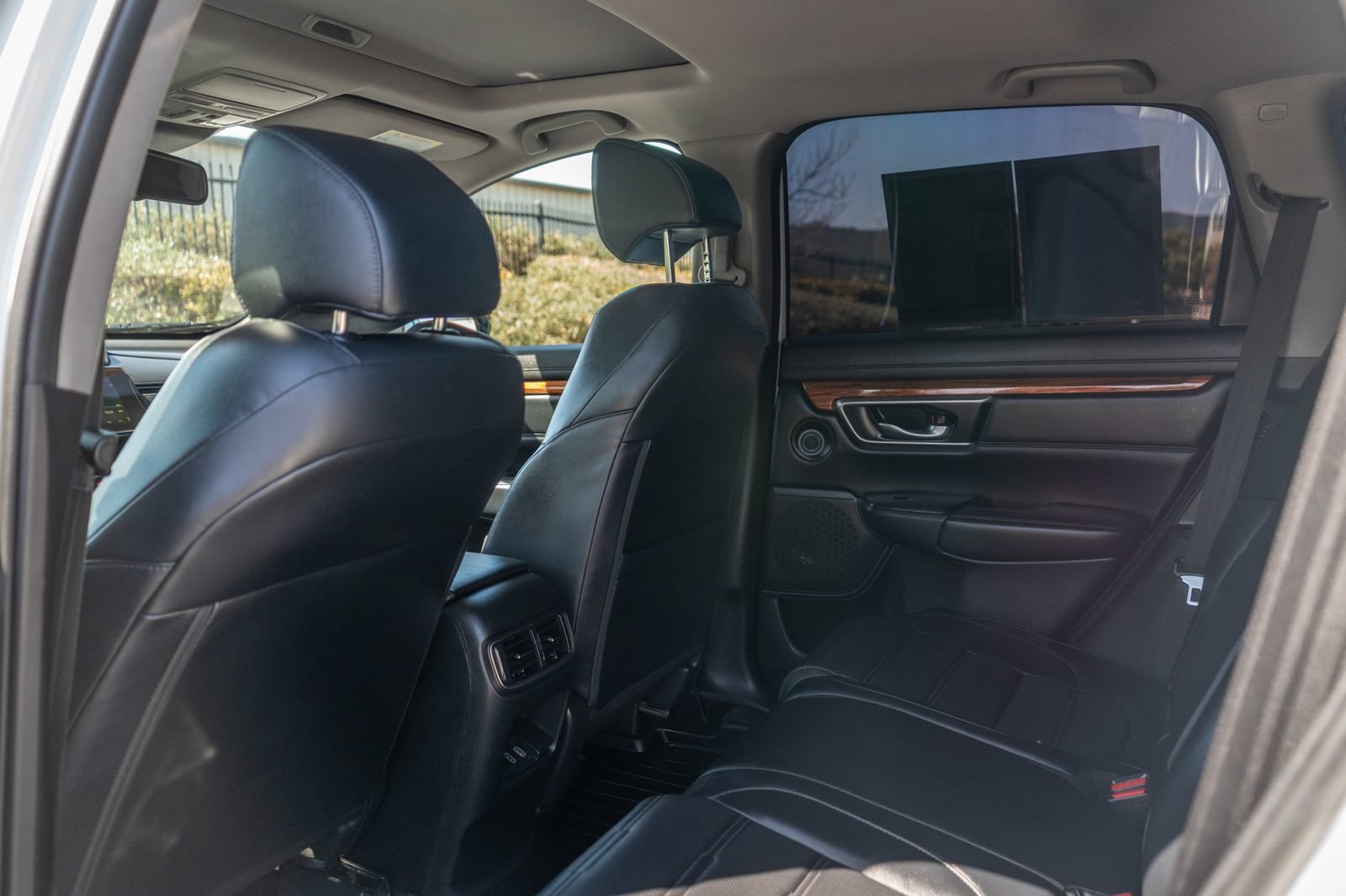 Used 2020 Honda CR-V Touring image 17