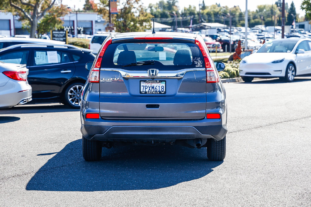 Used 2015 Honda CR-V LX image 3