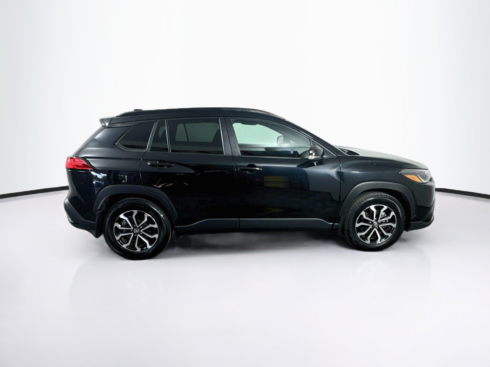 Certified 2025 Toyota Corolla Cross AWD Hybrid image 8