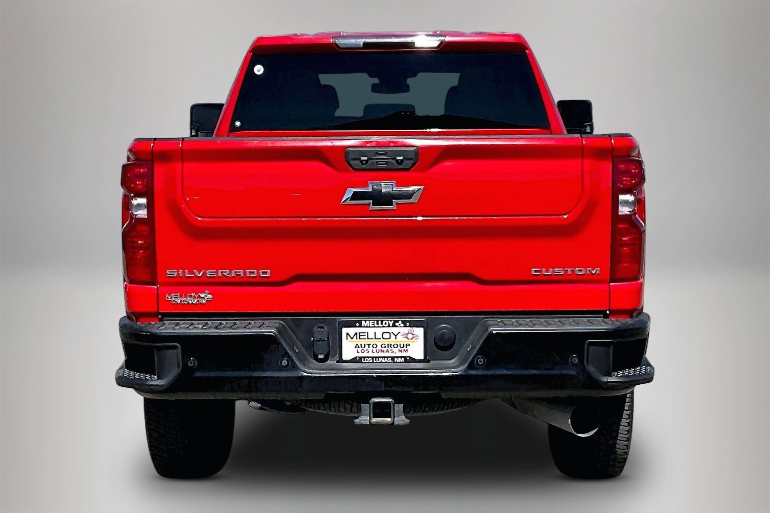 Used 2024 Chevrolet Silverado 2500 Custom w/ Custom Value Package AWD/4WD image 5