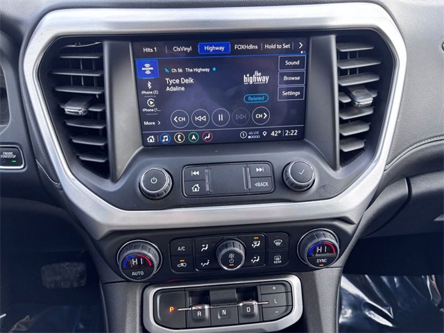 Used 2023 GMC Acadia SLT image 21