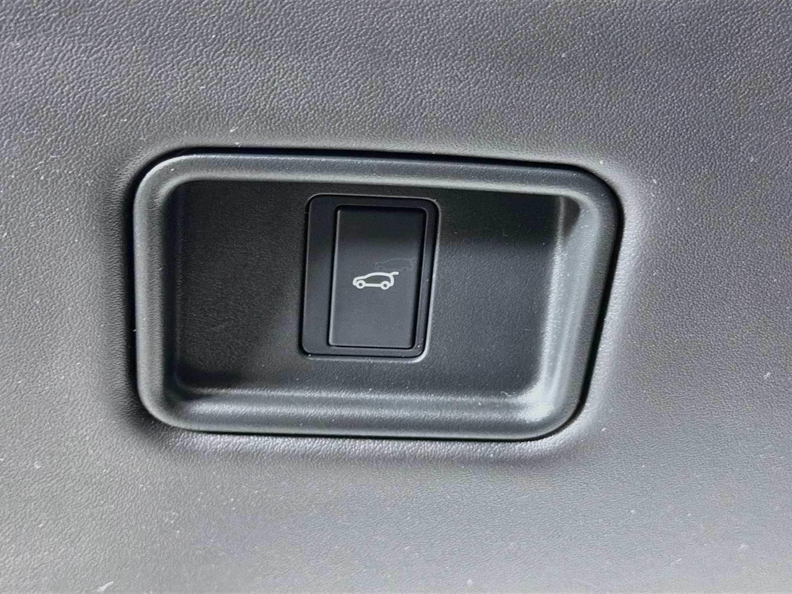Used 2023 Land Rover Range Rover SE AWD/4WD image 10
