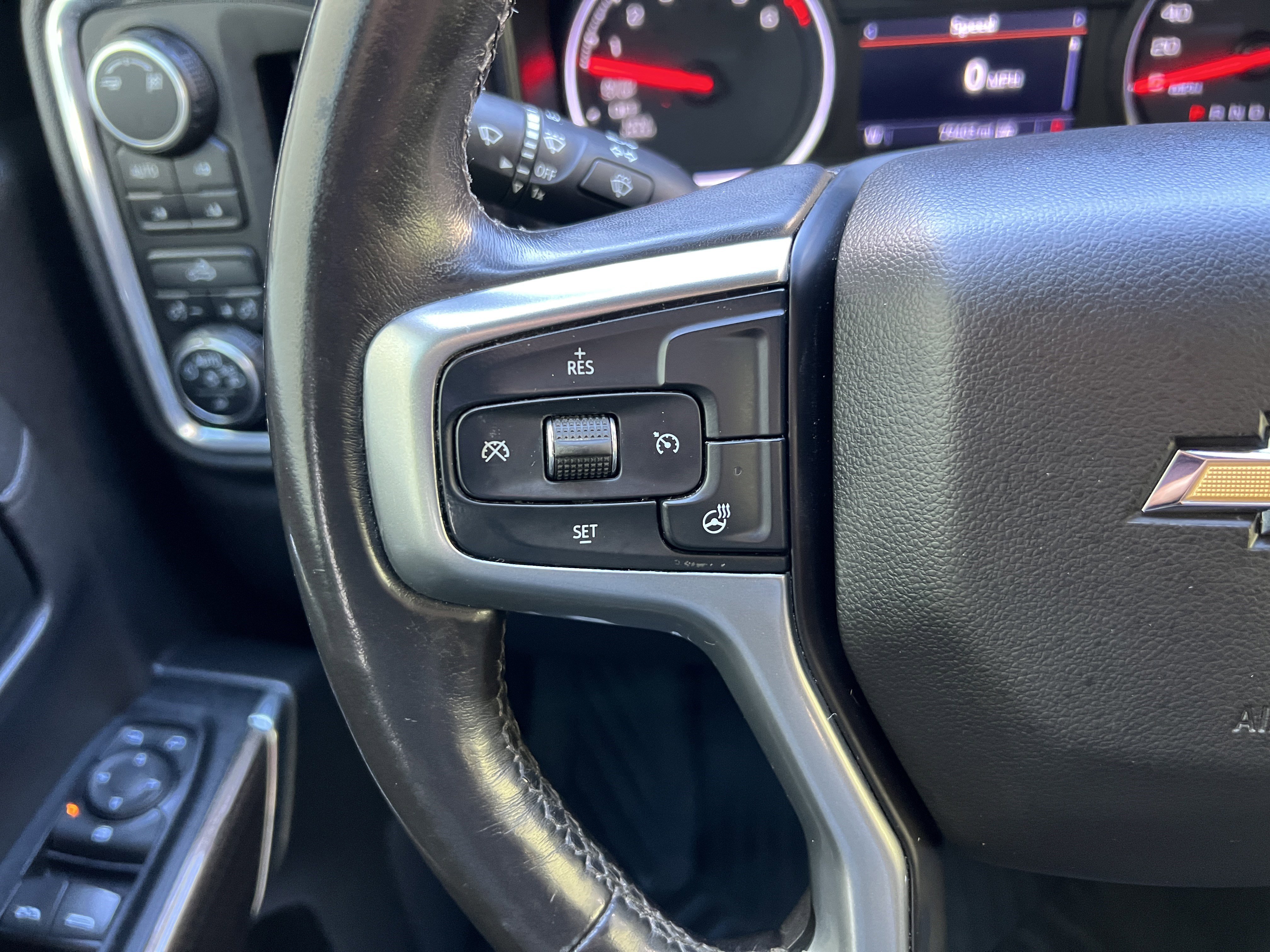 Used 2019 Chevrolet Silverado 1500 LT w/ True North Edition AWD/4WD image 24