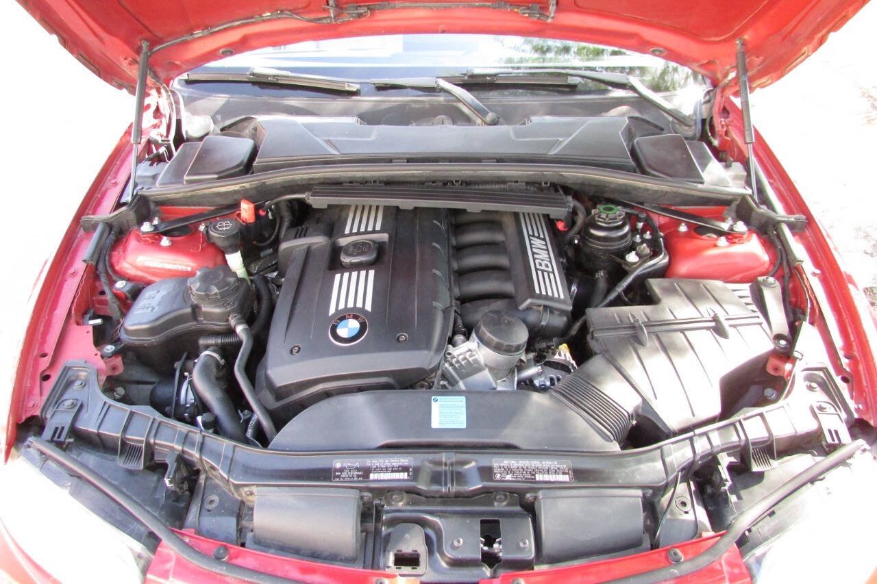Used 2008 BMW 128i Convertible RWD image 28
