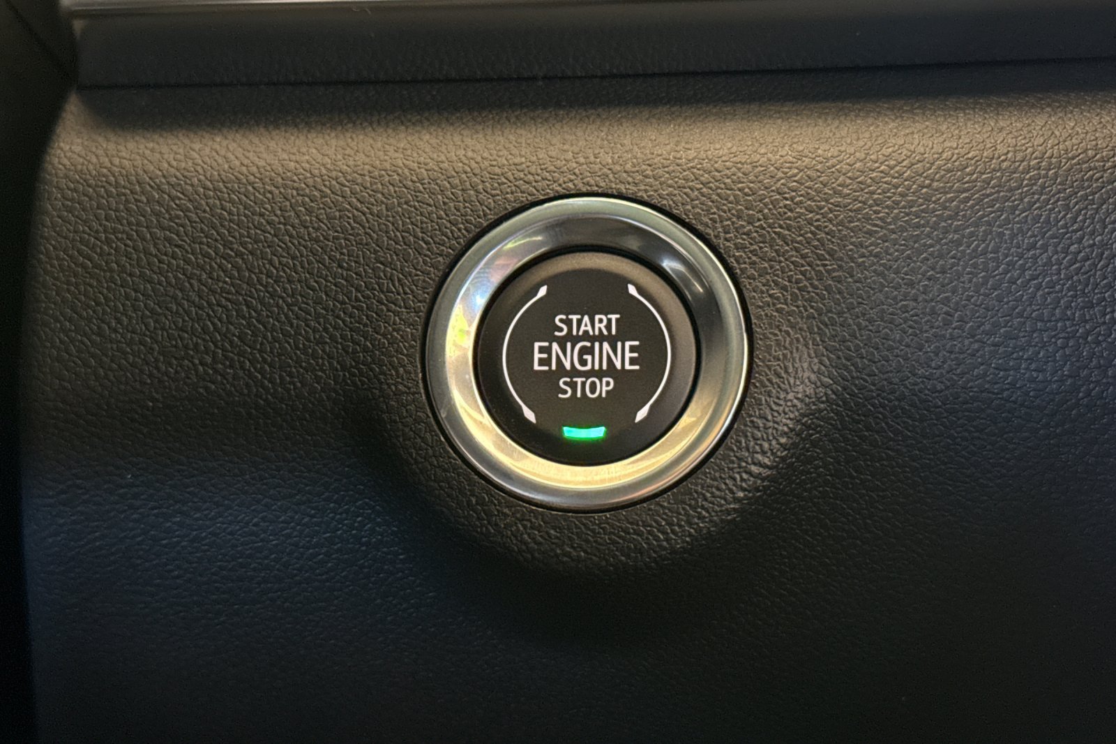 New 2026 GMC Terrain Elevation w/ Elevation Premium Package AWD/4WD image 24
