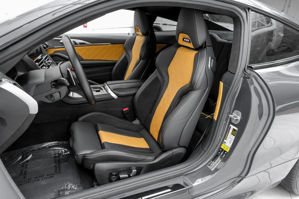Used 2022 BMW M8 Competition w/ M Carbon Exterior Package image 31