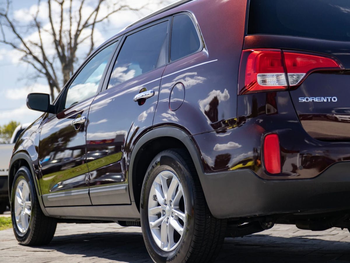 Used 2014 Kia Sorento LX FWD image 8