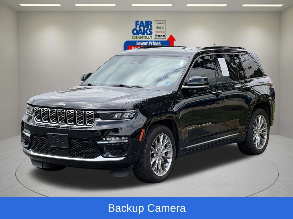 Used 2025 Jeep Grand Cherokee Summit AWD/4WD image 3