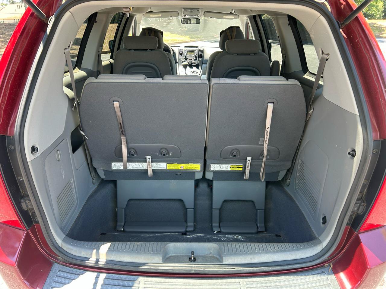 Used 2009 Kia Sedona LX w/ PWR Pkg FWD image 18