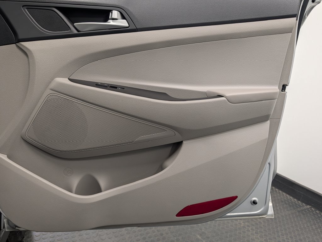 Used 2019 Hyundai Tucson SE FWD image 30