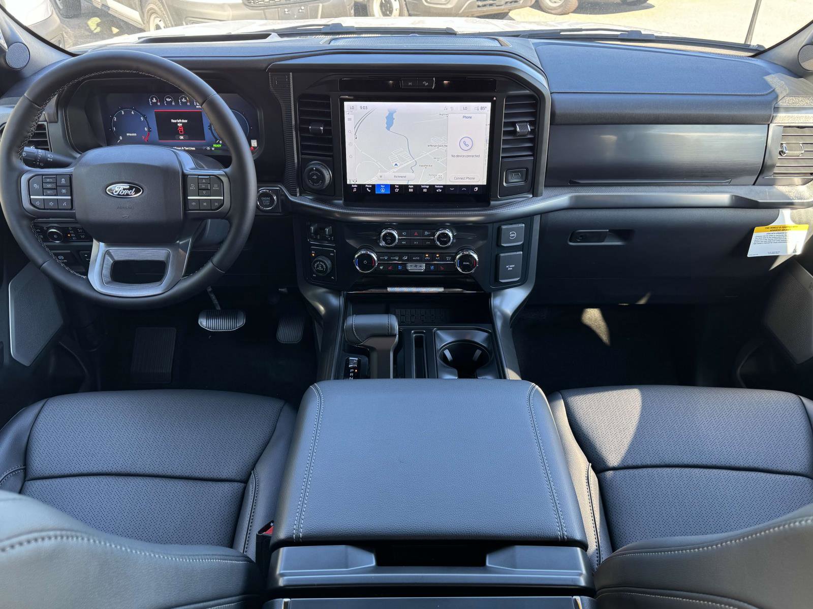 New 2025 Ford F150 Lariat w/ Equipment Group 502A High image 29