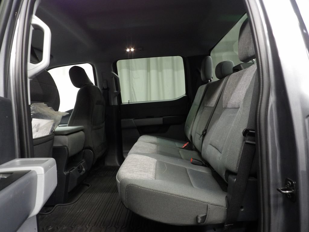 Used 2024 Ford F250 XLT AWD/4WD image 13