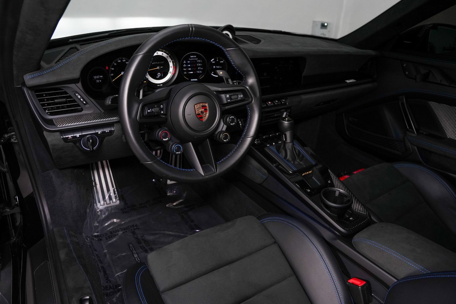 Used 2025 Porsche 911 GT3 RS w/ Weissach Package RWD image 10