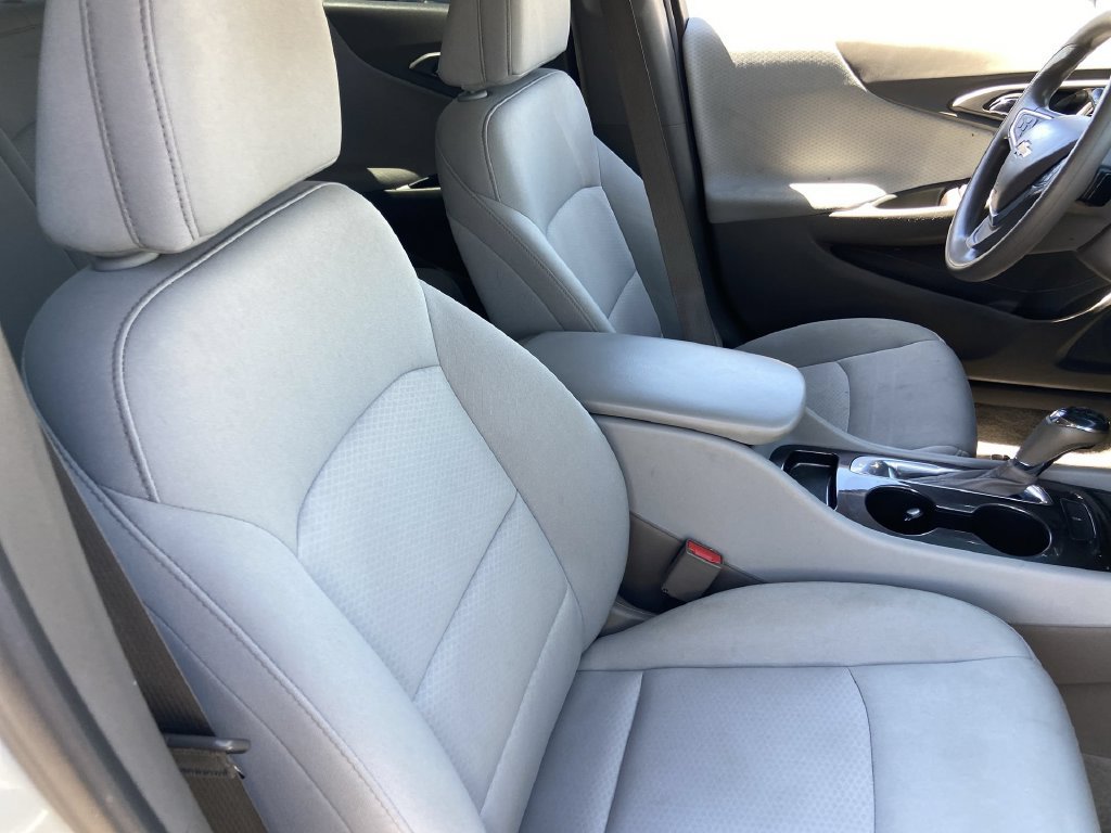 Used 2019 Chevrolet Malibu LS FWD image 22