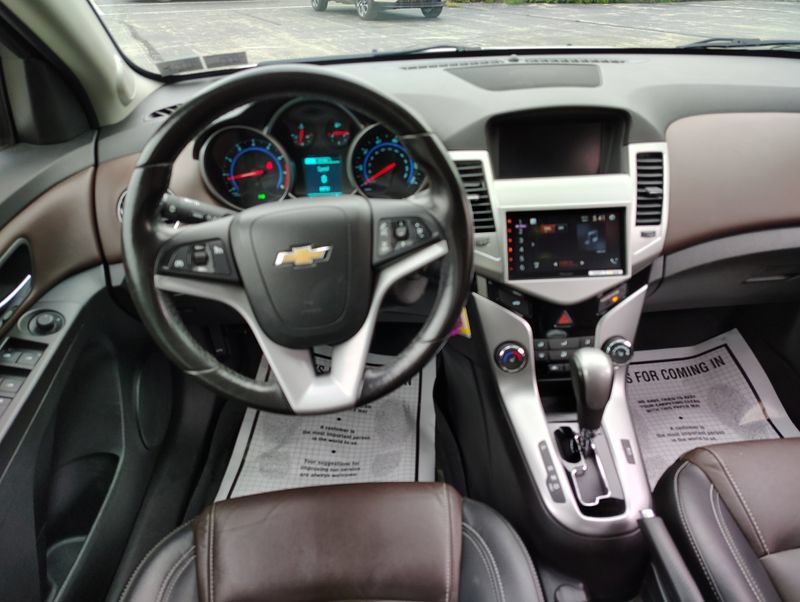 Used 2015 Chevrolet Cruze LT FWD image 21