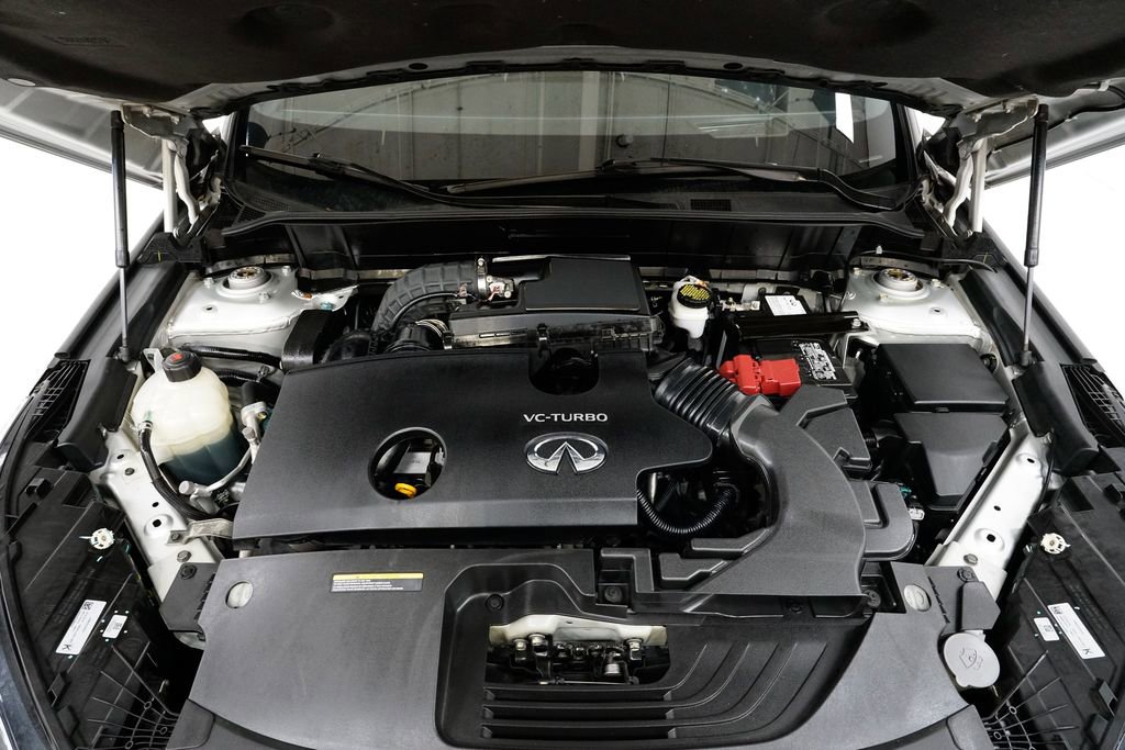 Used 2019 INFINITI QX50 Essential w/ Sensory Package image 3