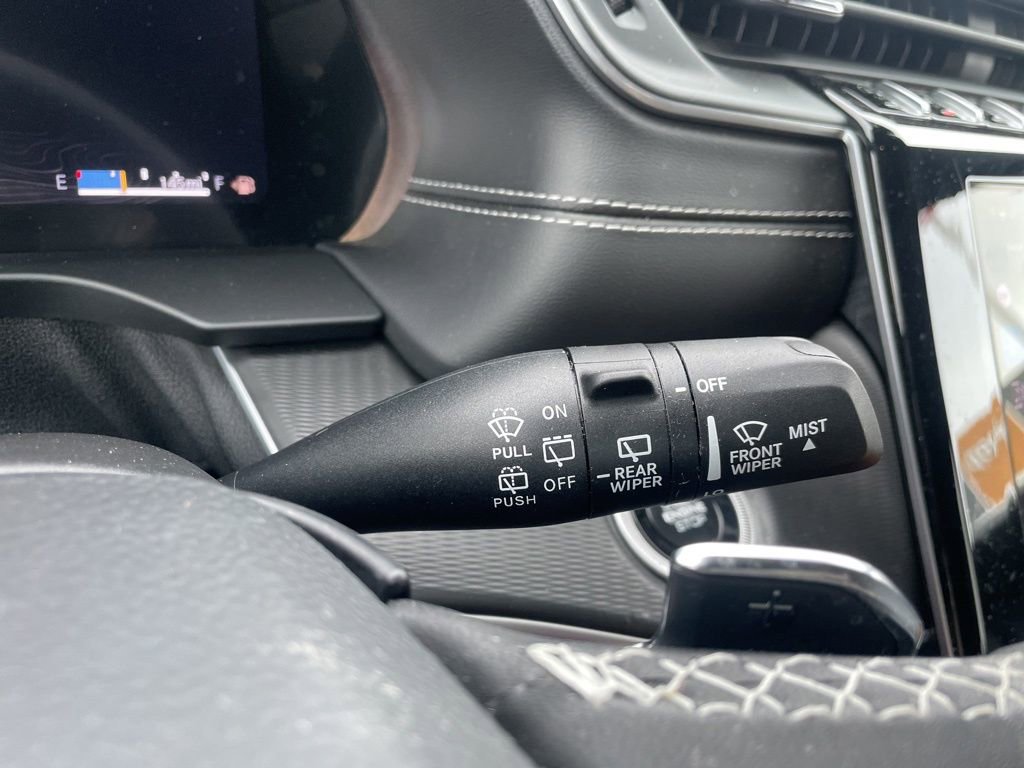 Used 2024 Jeep Grand Cherokee Altitude image 26