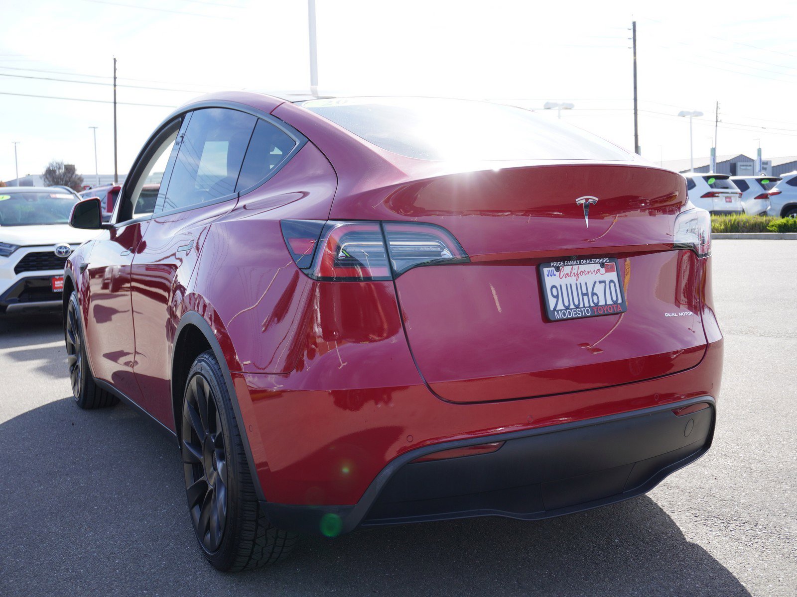 Used 2021 Tesla Model Y Long Range image 8