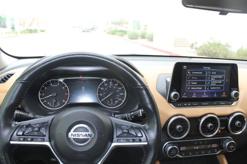 Used 2022 Nissan Sentra SV w/ SV Premium Package FWD image 27