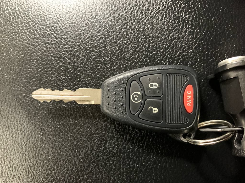 Used 2015 Jeep Wrangler Unlimited Sahara w/ Connectivity Group AWD/4WD image 29