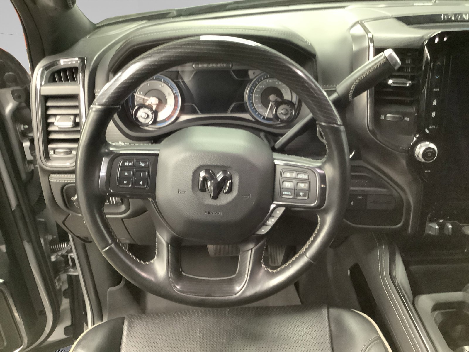 Used 2022 RAM 2500 Limited image 12