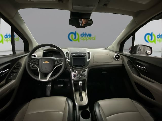 Used 2015 Chevrolet Trax LTZ w/ LPO, Protection Package AWD/4WD image 27