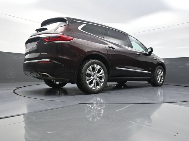 Used 2020 Buick Enclave Avenir w/ Avenir Technology Package AWD/4WD image 37