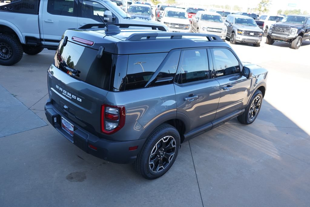 New 2026 Ford Bronco Sport Outer Banks w/ Outer Banks Tech Package+ AWD/4WD image 15