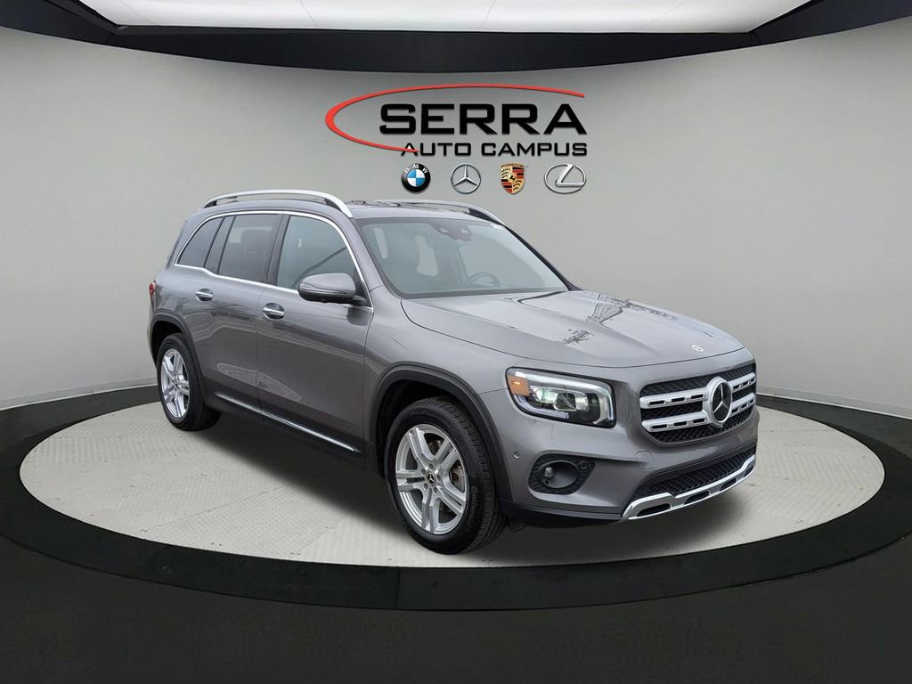 Used 2022 Mercedes-Benz GLB 250 4MATIC image 1