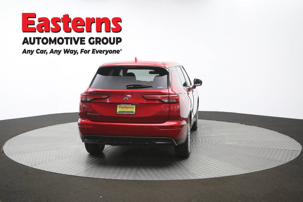 Used 2024 Mitsubishi Outlander ES AWD/4WD image 37