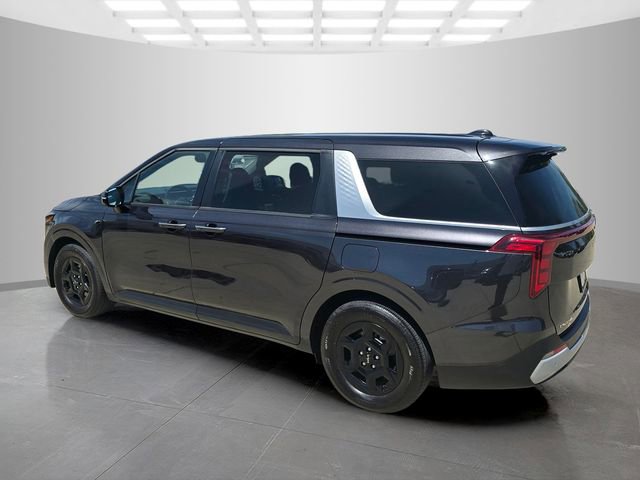 Used 2025 Kia Carnival FWD image 10