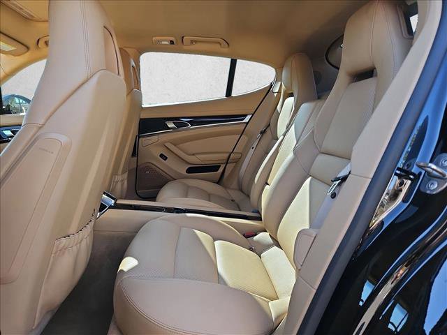 Used 2014 Porsche Panamera image 20