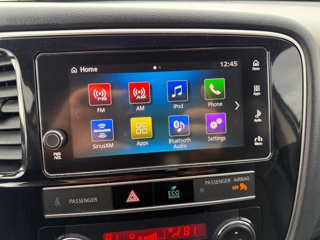 Used 2019 Mitsubishi Outlander SE image 11