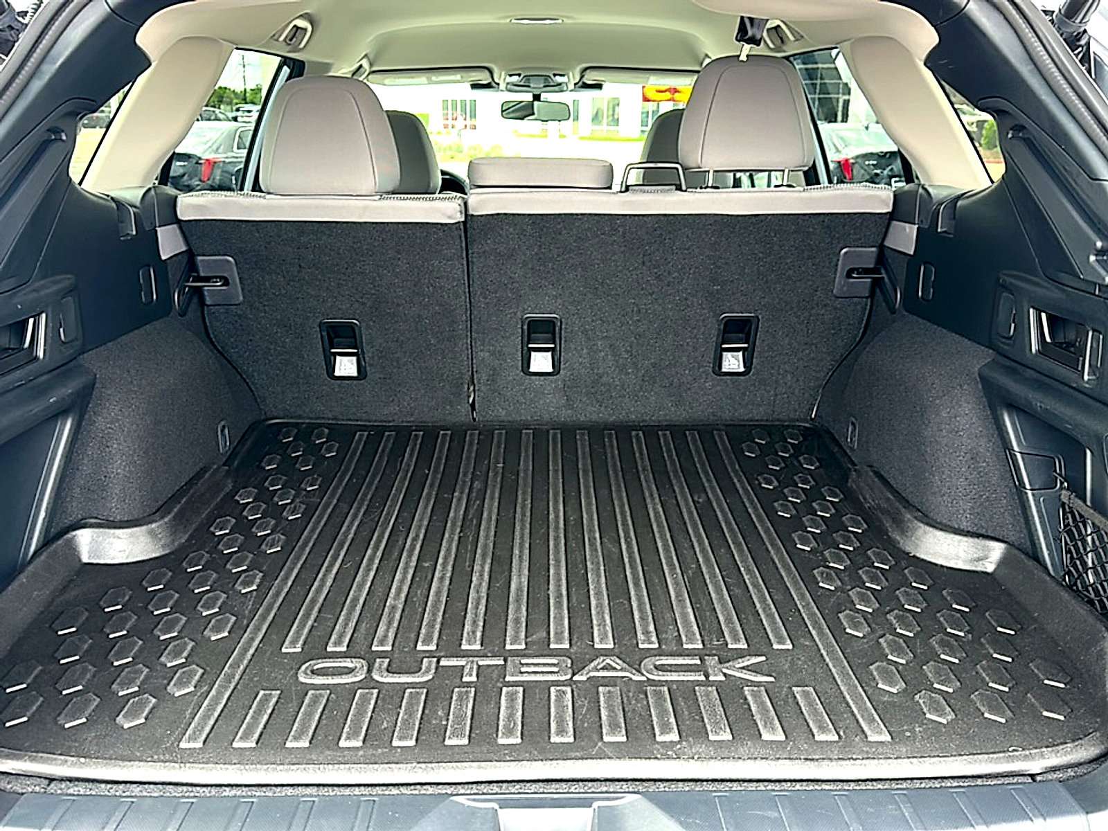 Used 2025 Subaru Outback Premium image 21