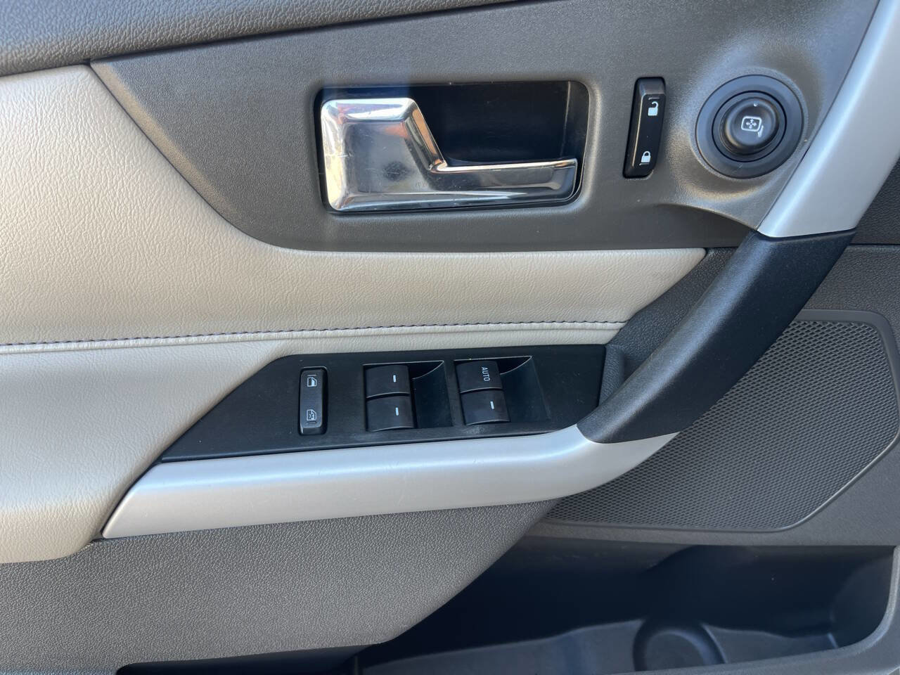 Used 2014 Ford Edge SE w/ Equipment Group 101A image 20