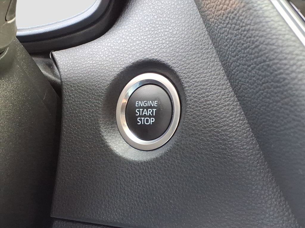 Used 2024 Toyota Corolla LE w/ LE Convenience Package FWD image 16