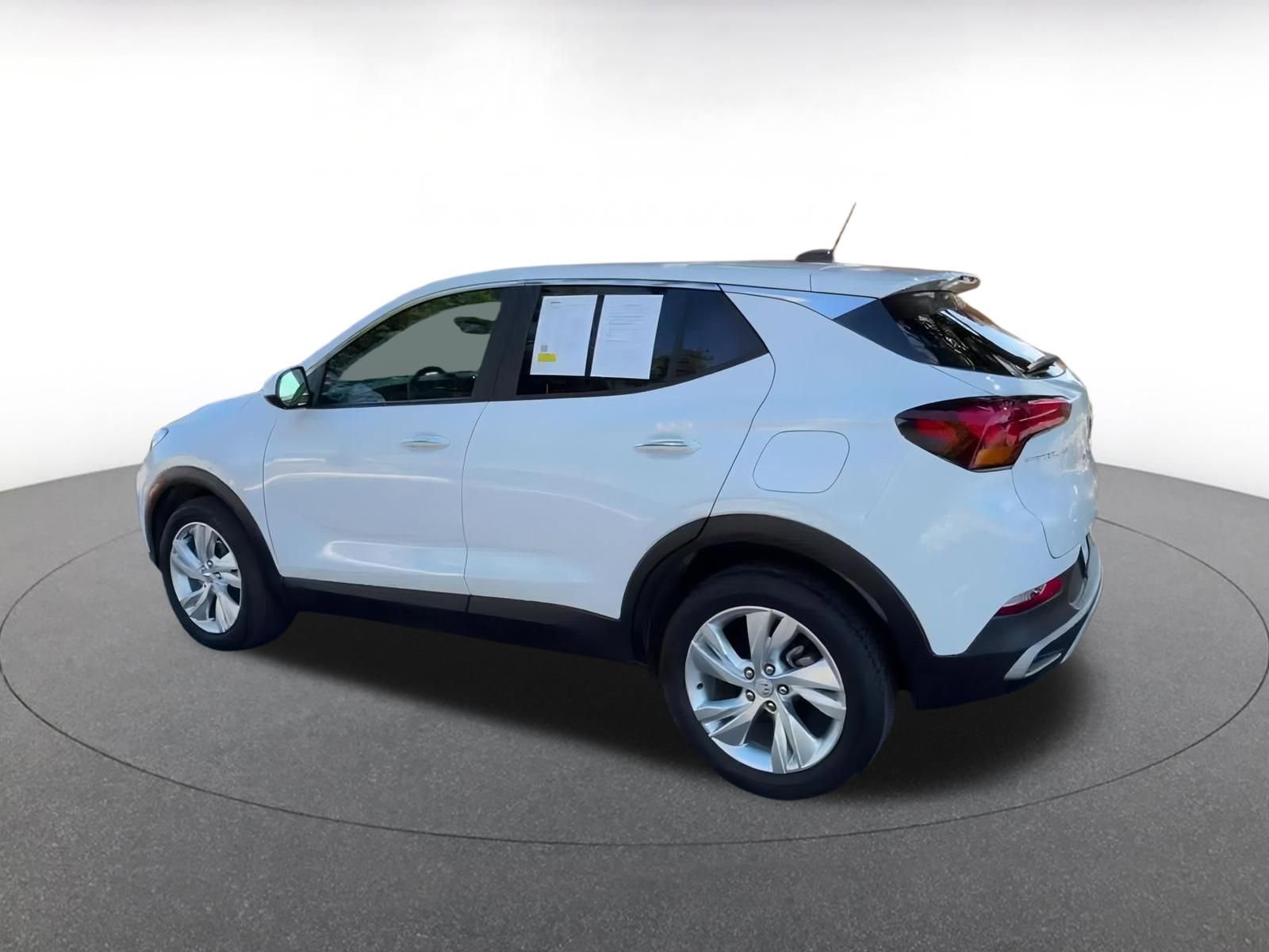 Used 2025 Buick Encore GX Preferred image 10