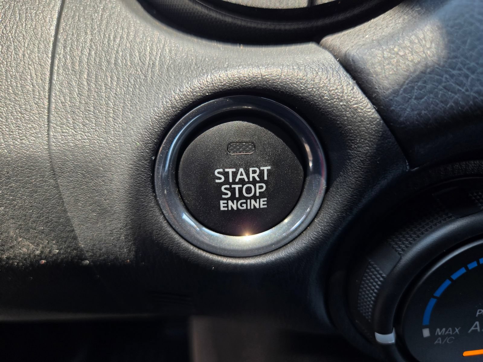 New 2026 MAZDA MX-5 Miata Club w/ Interior Package RWD image 15