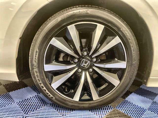 Used 2023 Honda Civic EX image 10