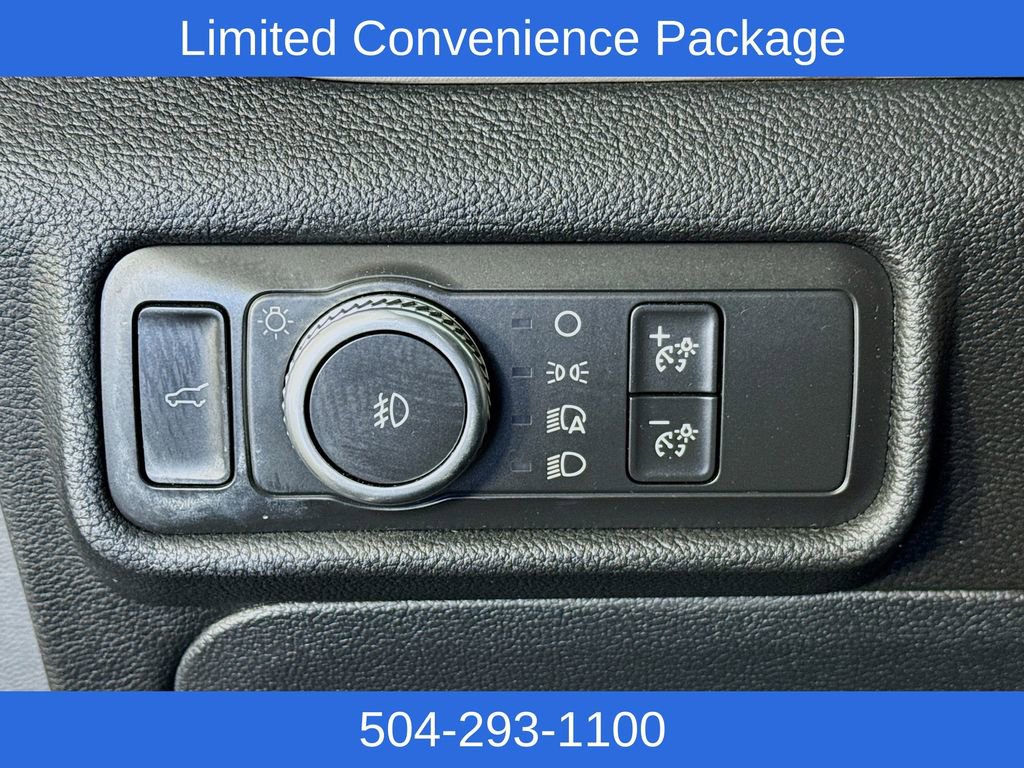 Used 2021 Ford Explorer Limited w/ Equipment Group 301A image 10