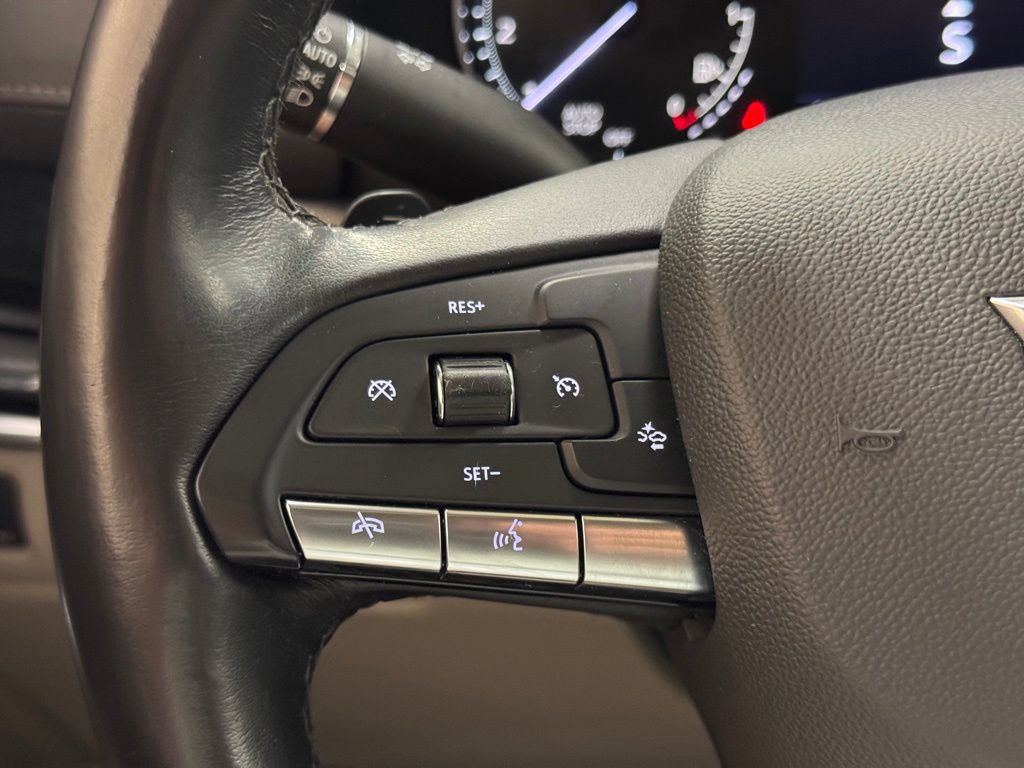 Used 2023 Cadillac XT4 Premium Luxury AWD/4WD image 22