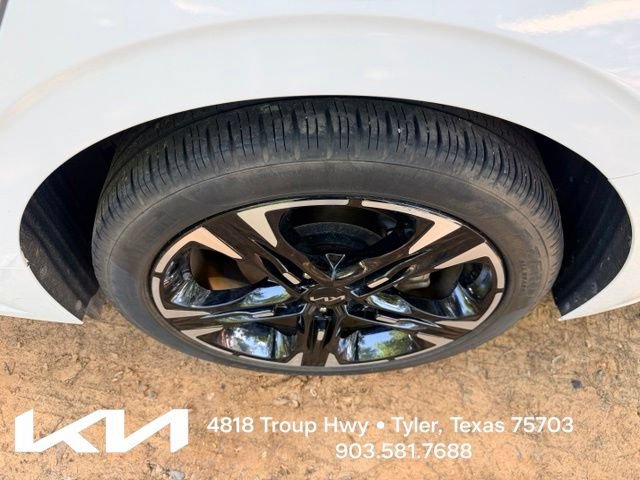 Used 2024 Kia K5 GT-Line w/ GT-Line Premium Package FWD image 8