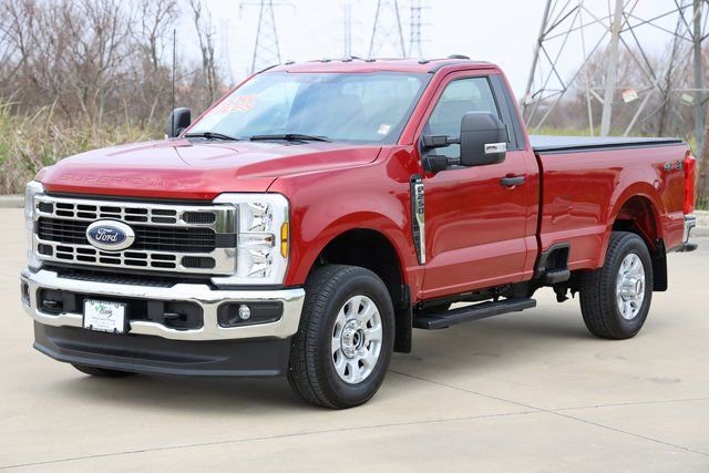 Used 2024 Ford F250 XLT image 3