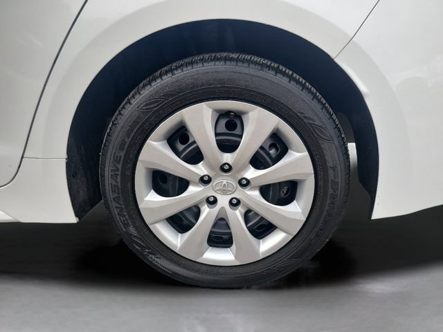 Used 2024 Toyota Corolla LE image 13