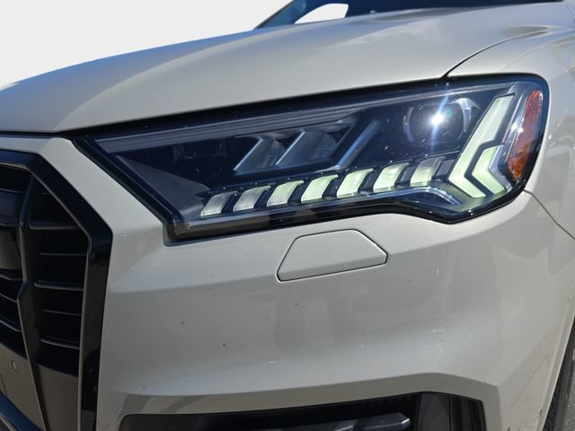 Used 2024 Audi Q7 3.0T Premium Plus AWD/4WD image 36