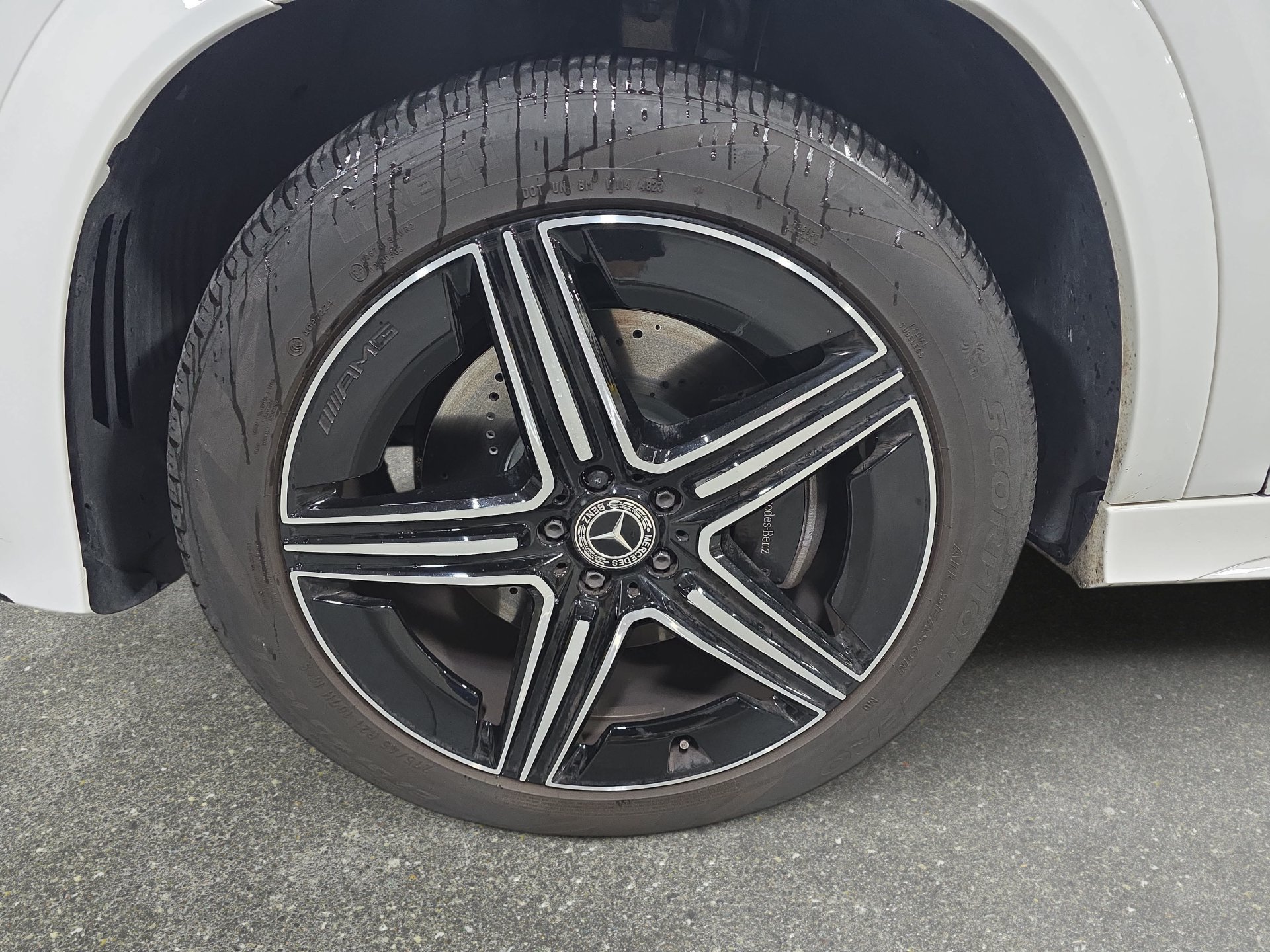 Used 2024 Mercedes-Benz GLE 450 4MATIC image 30