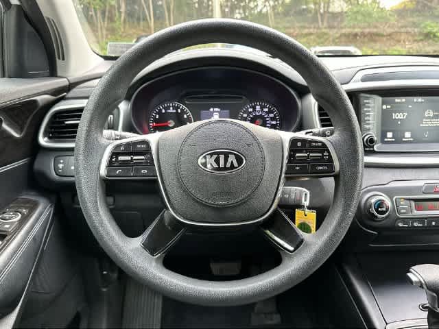 Used 2019 Kia Sorento AWD V6 image 7