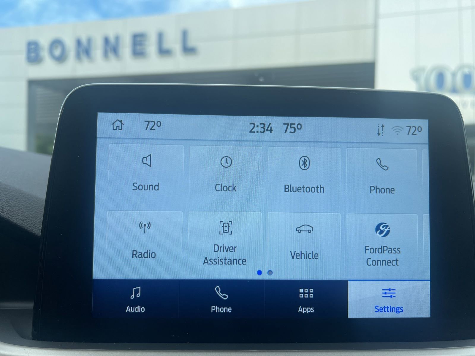 Used 2022 Ford Escape SE image 32