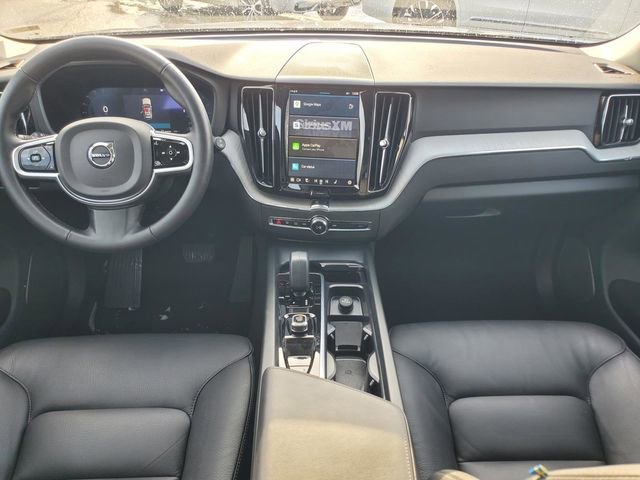 Certified 2025 Volvo XC60 B5 Plus image 30