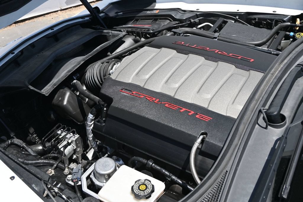 Used 2016 Chevrolet Corvette Stingray Coupe RWD image 20